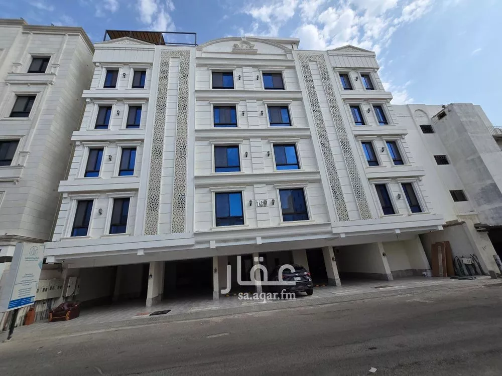 5 bedroom apartment in Al Nuzhah, Jeddah 3