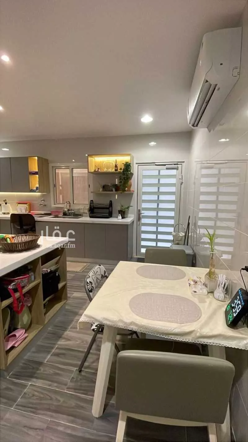 6 bedroom villa in Ash Shulah 6