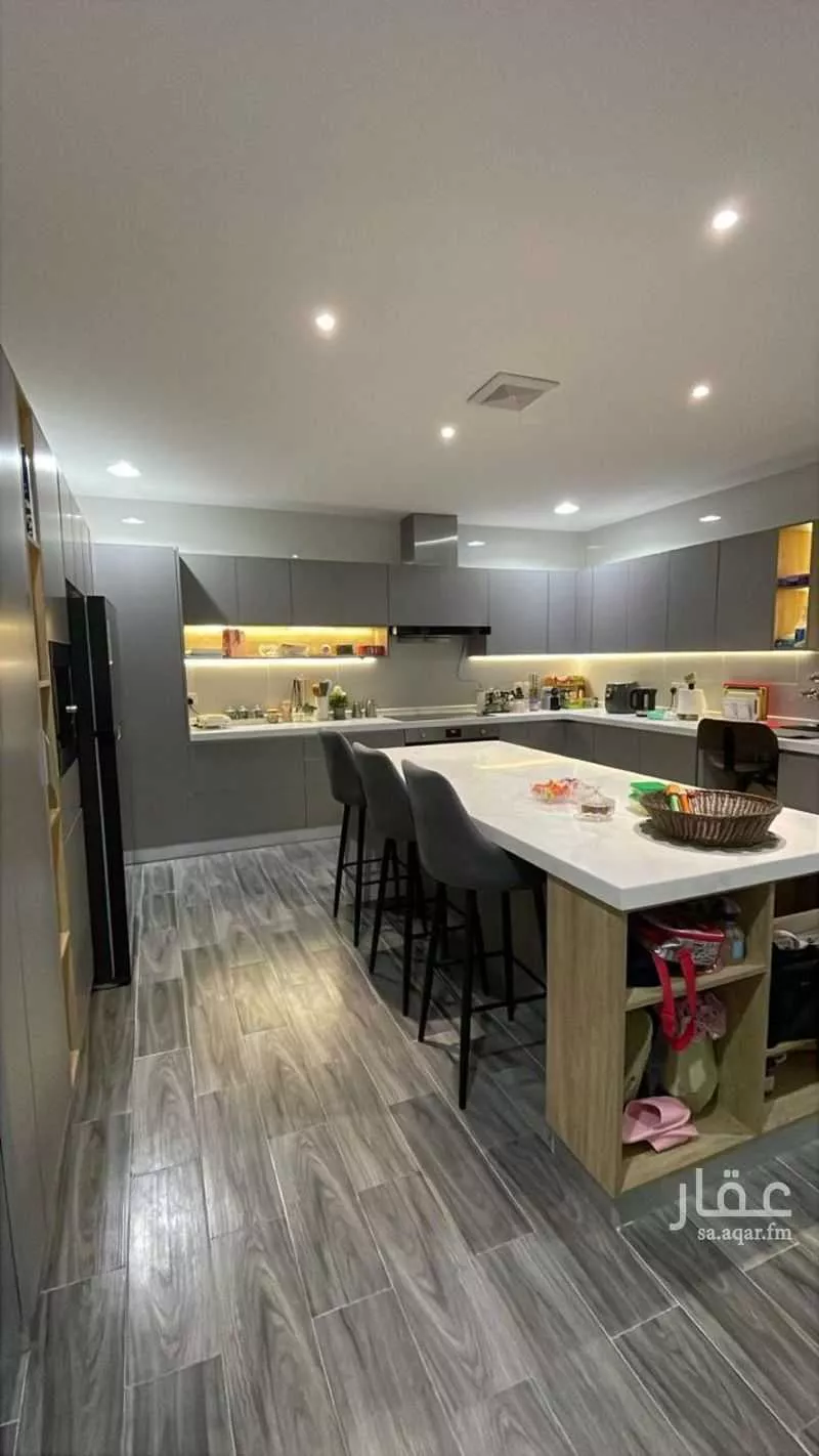 6 bedroom villa in Ash Shulah 8