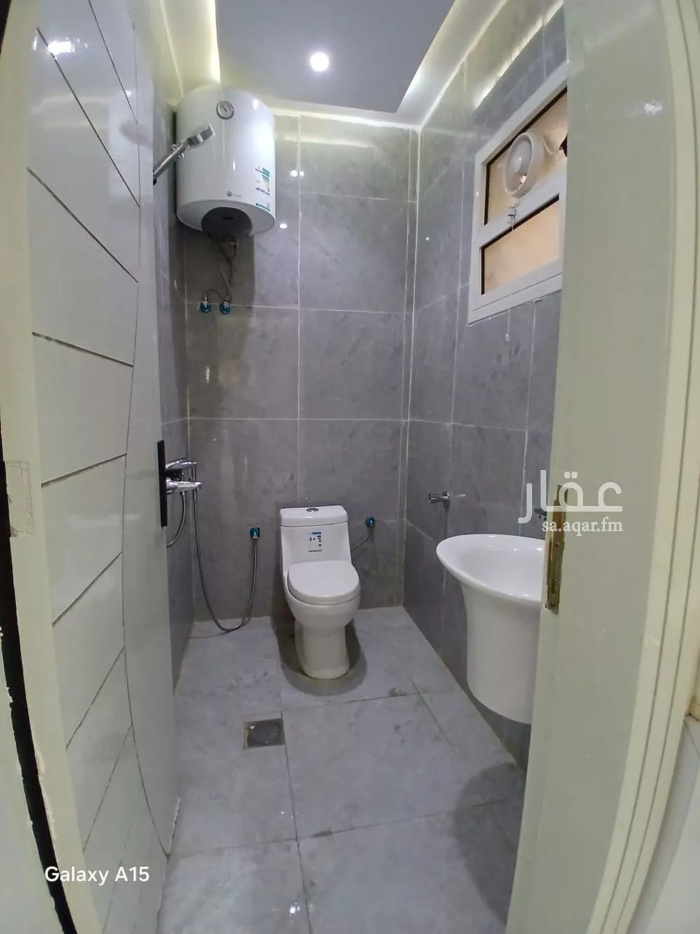 2 bedroom apartment in Al Yarmouk 13