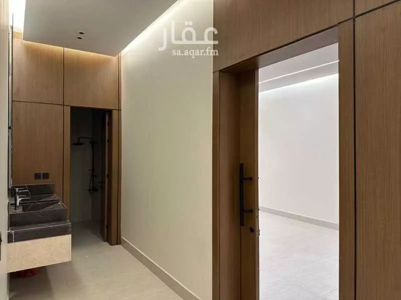 9 bedroom villa in Ash Shulah 18