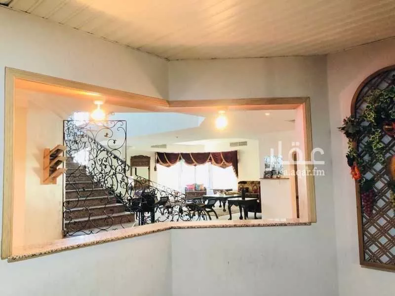 فيلا 6 غرف في الحمراء 2