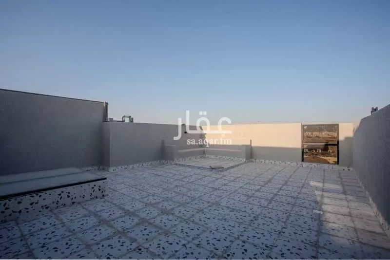 فيلا 7 غرف في ضاحية الملك فهد 2