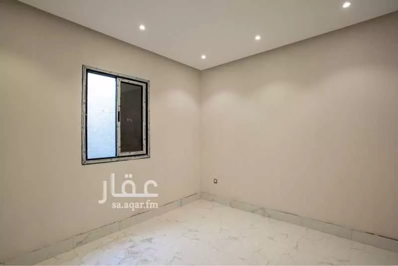 فيلا 7 غرف في ضاحية الملك فهد 7