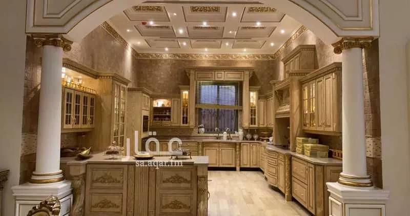 10 bedroom villa in East Beach 6