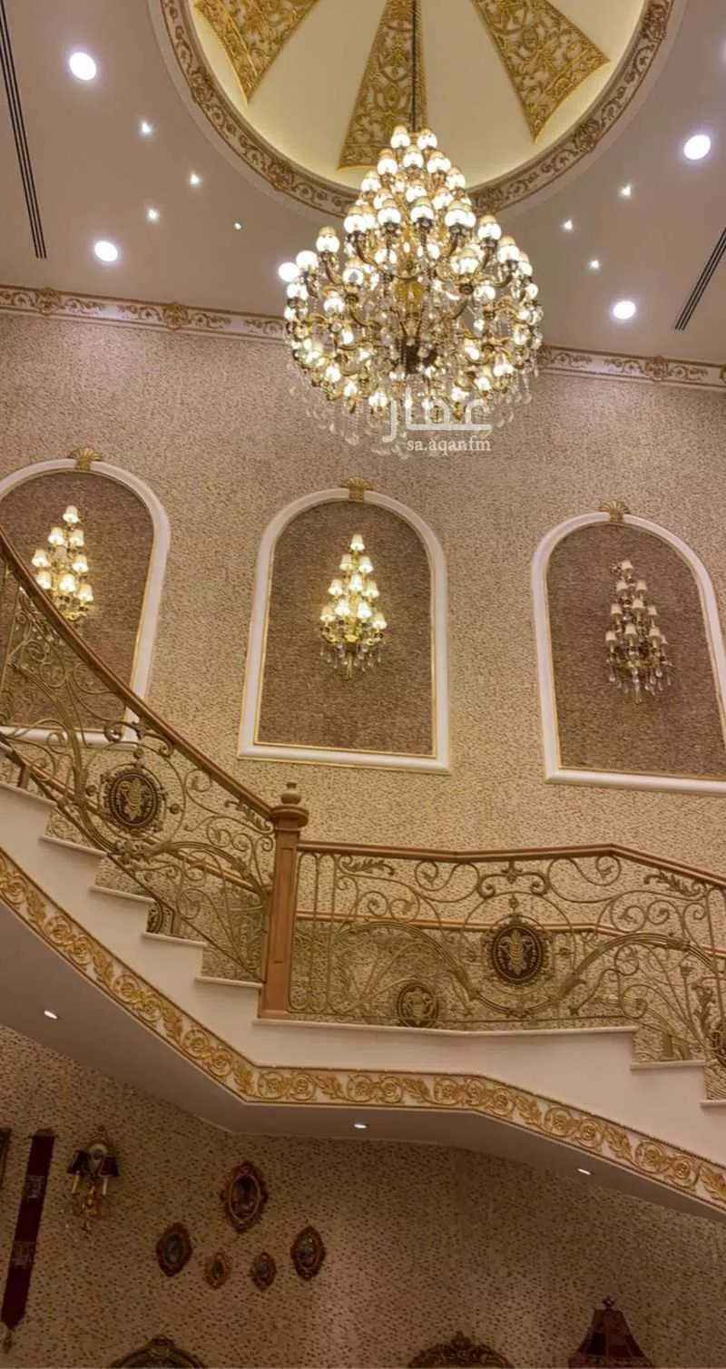 10 bedroom villa in East Beach 8