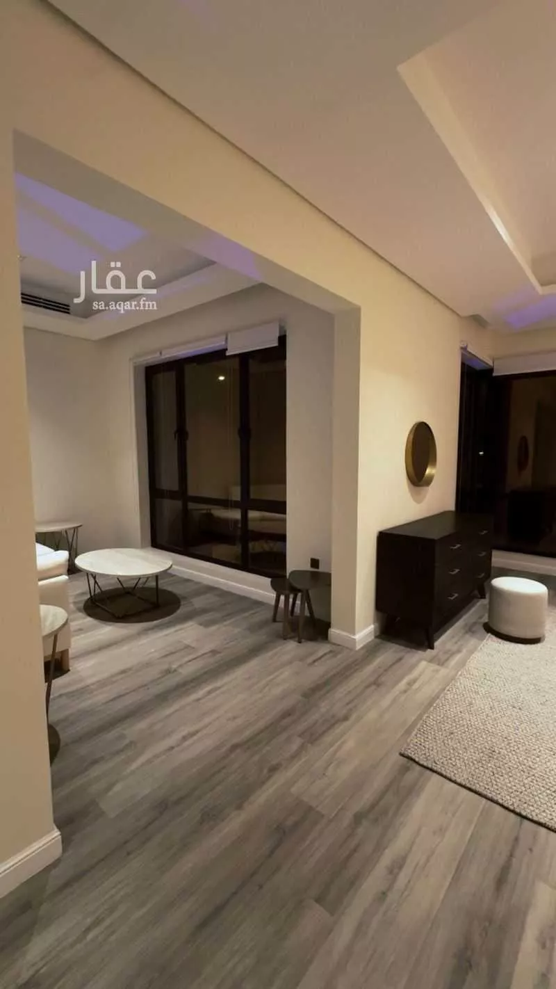 فيلا 6 غرف في السيف 9