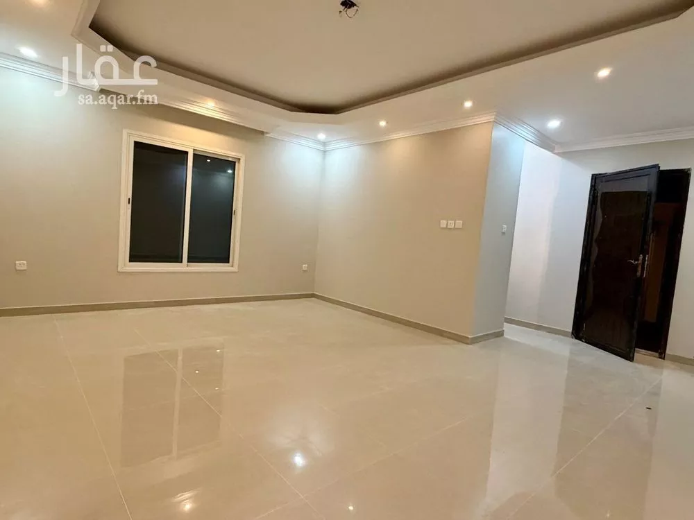 4 bedroom apartment in Ash Shulah, Eastern Province 6