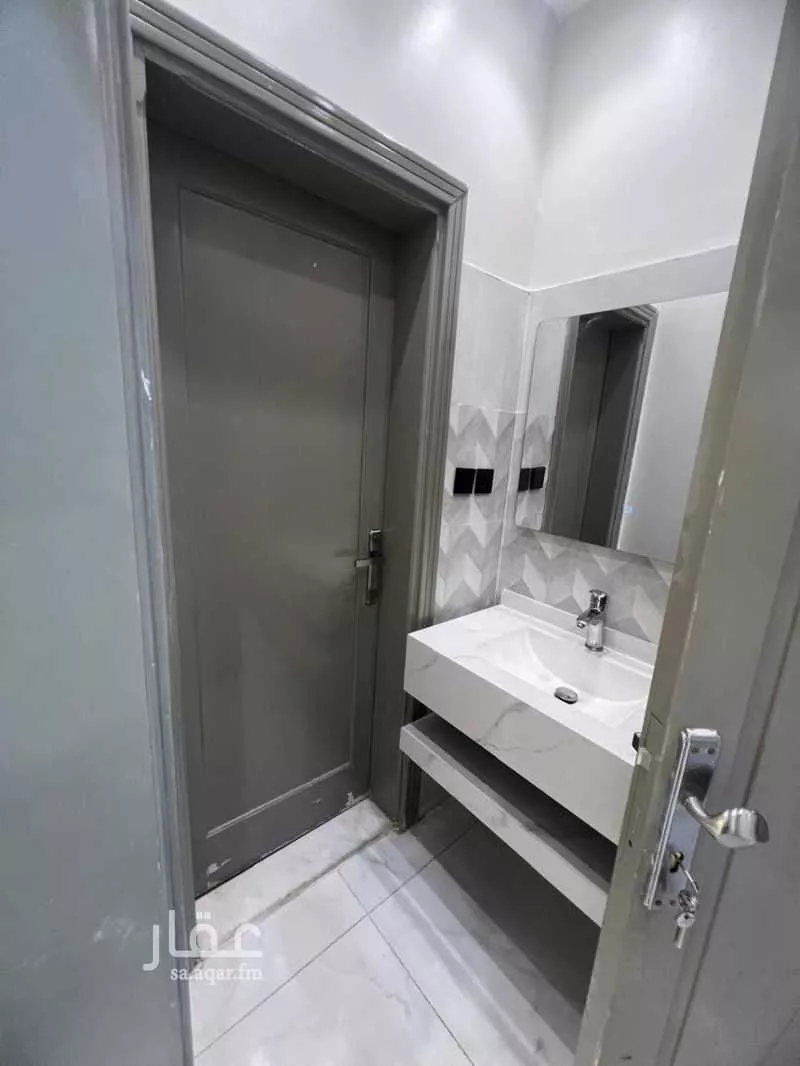 5 bedroom apartment in Al Matar, Madinah 3