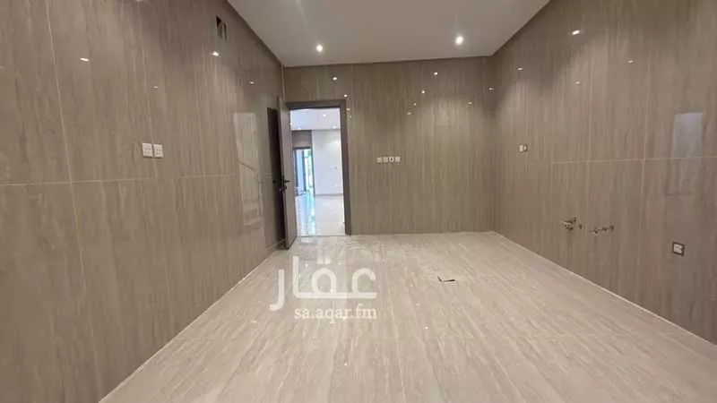 فيلا 7 غرف في ضاحية الملك فهد 21