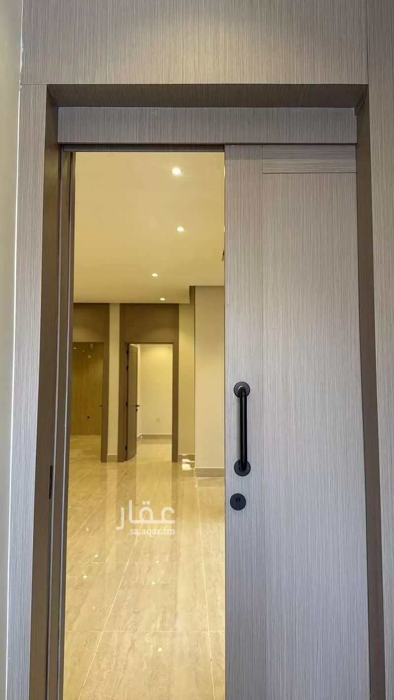 فيلا 7 غرف في ضاحية الملك فهد 29