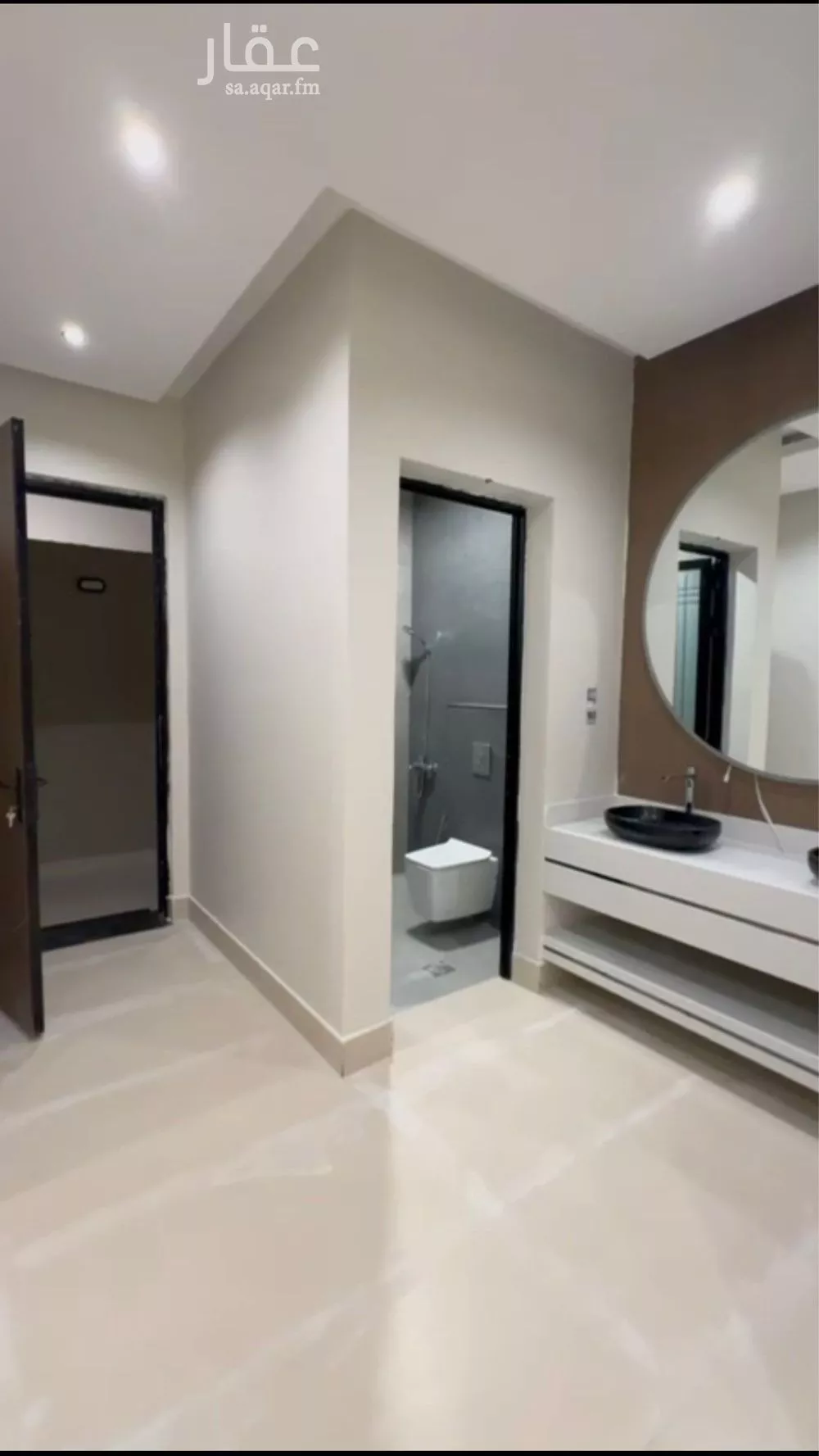 8 bedroom villa in Ash Shulah 9