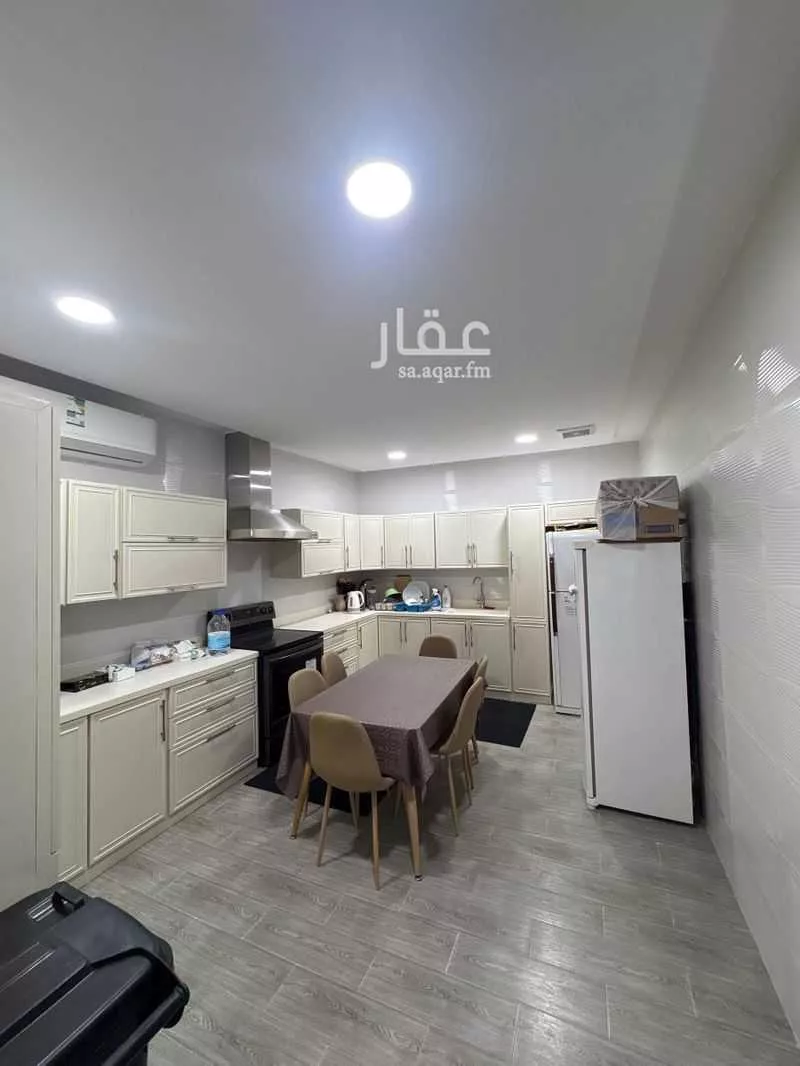 4 bedroom villa in Al Manar 6
