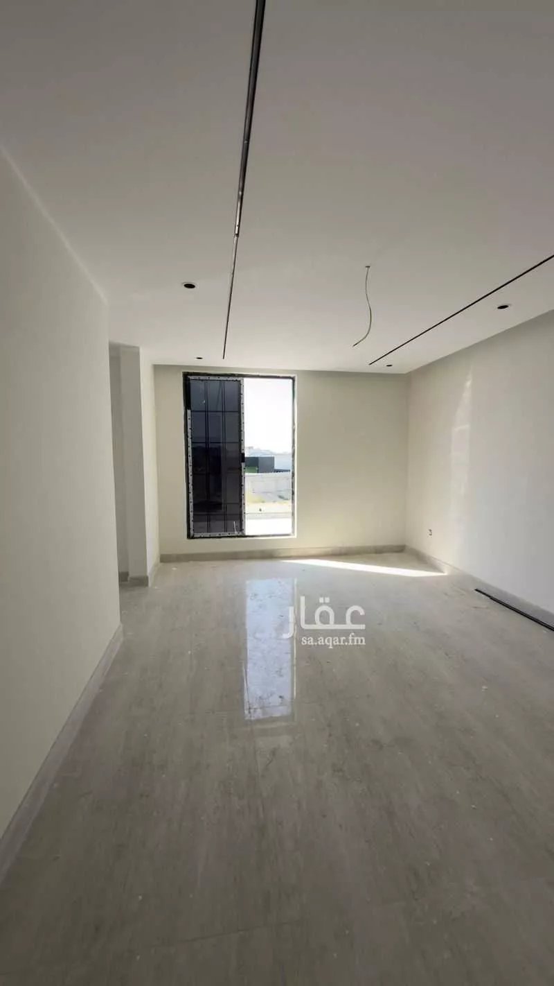 6 bedroom villa in Dahiat King Fahd 14