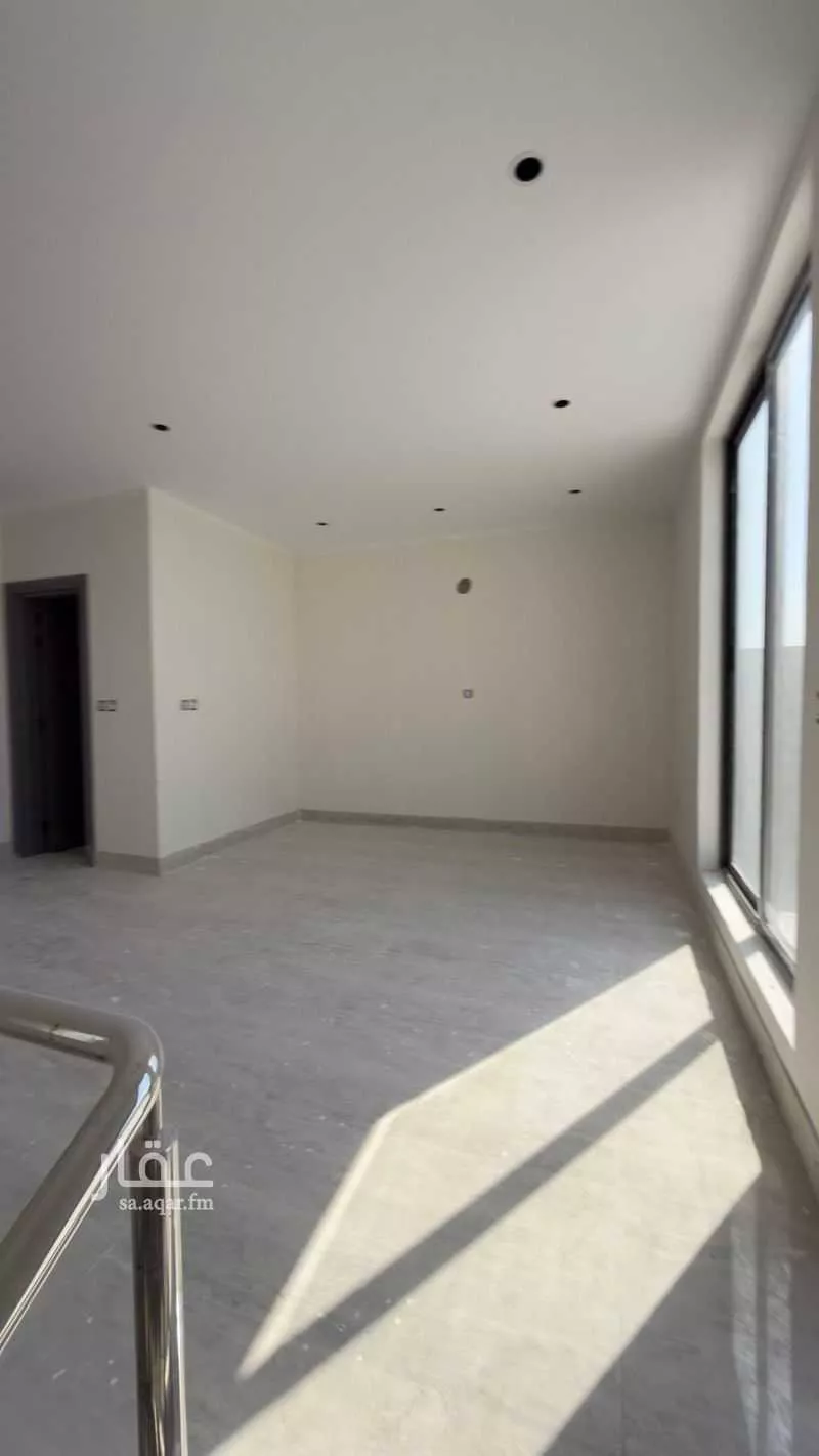 6 bedroom villa in Dahiat King Fahd 20