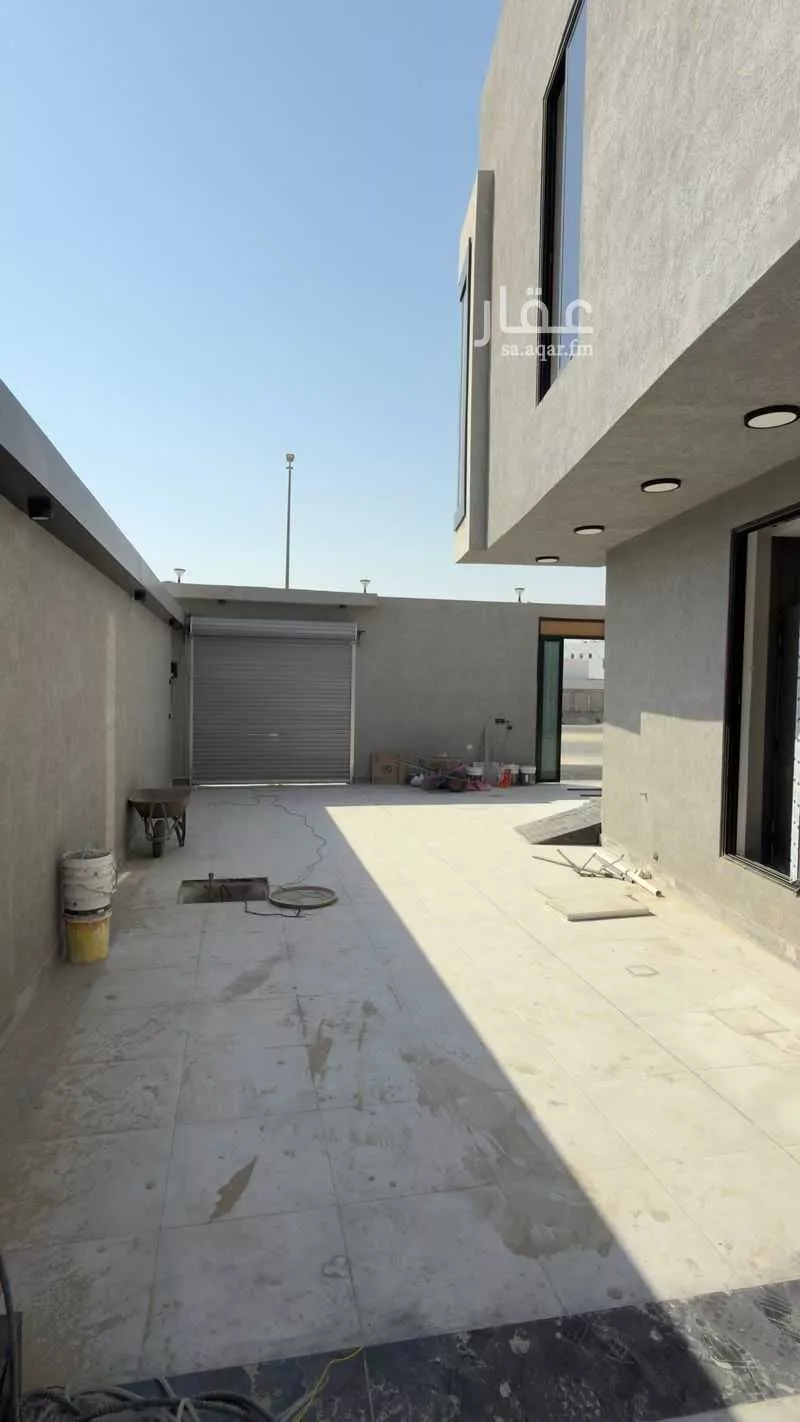 6 bedroom villa in Dahiat King Fahd 3