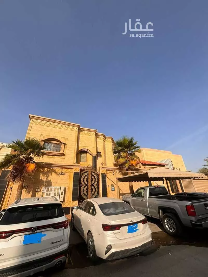 فيلا 5 غرف في الضباب 3