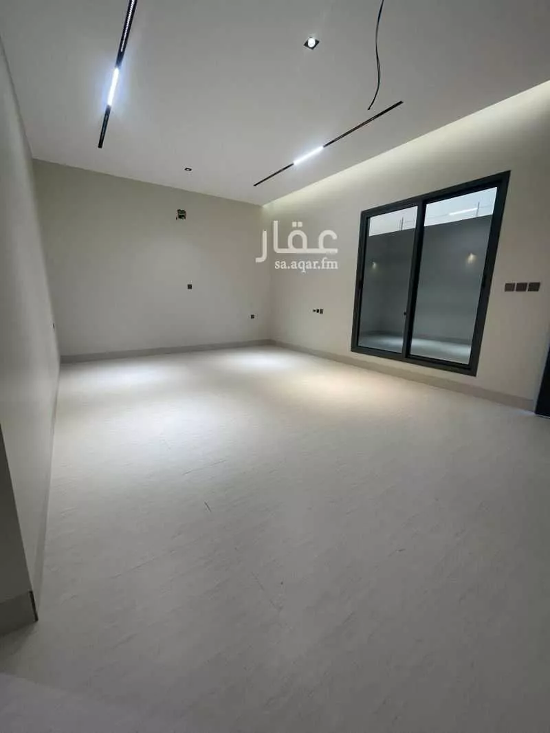 6 bedroom villa in Ash Shulah 8