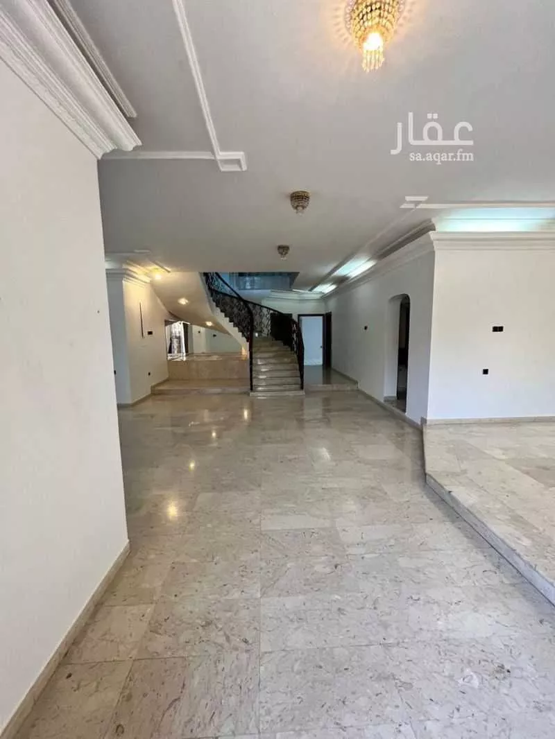 6 bedroom villa in Al Hamra 15