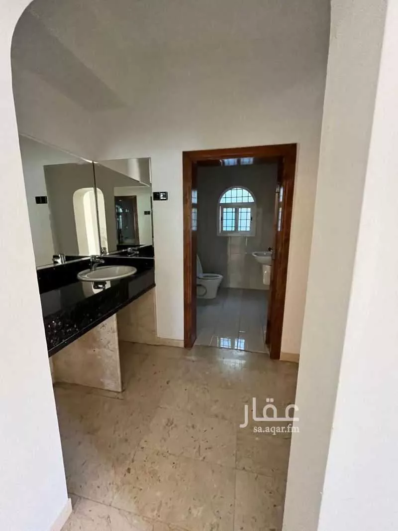 6 bedroom villa in Al Hamra 17