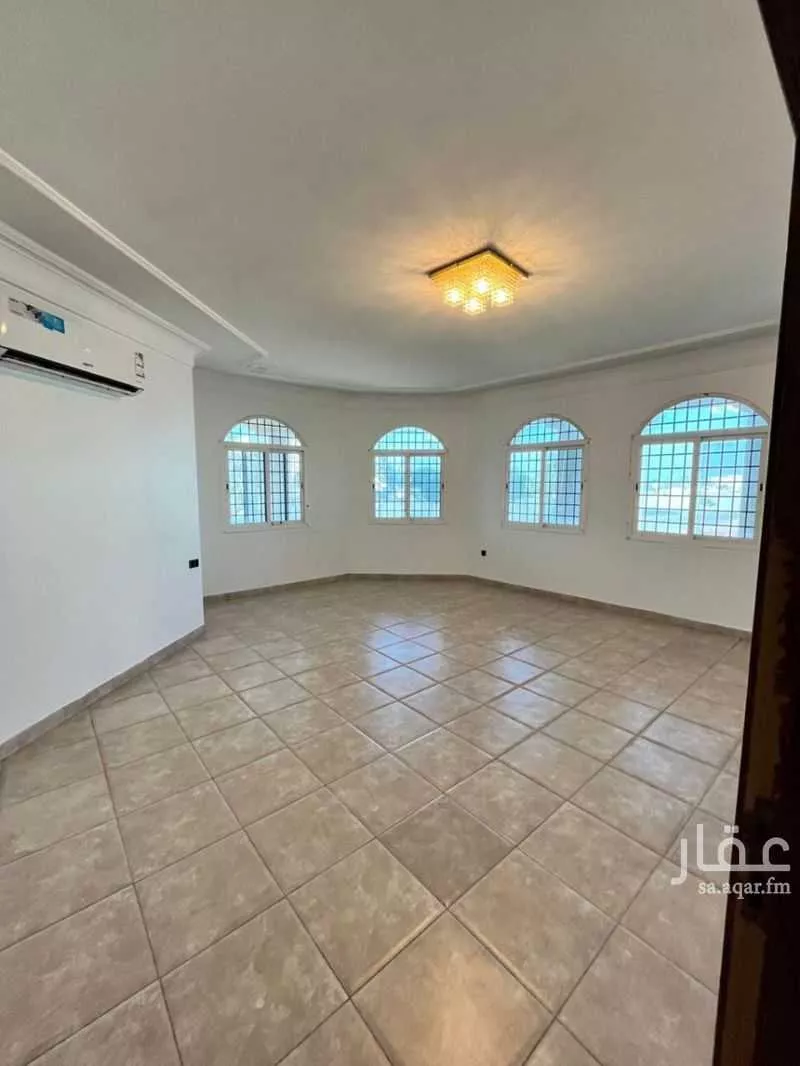 6 bedroom villa in Al Hamra 10