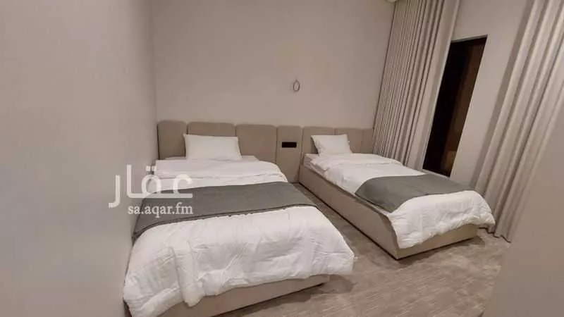 6 bedroom villa in Al Fanar 5