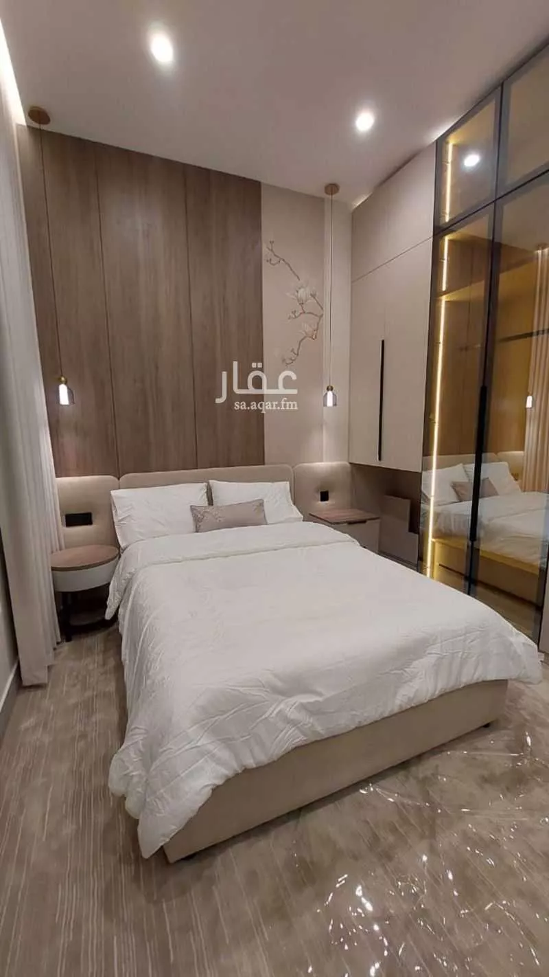 6 bedroom villa in Al Fanar 6