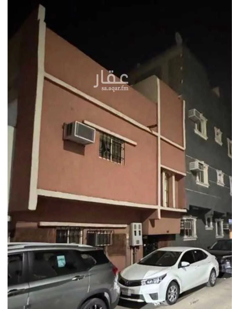 4 bedroom building in Al Amal, Riyadh 2