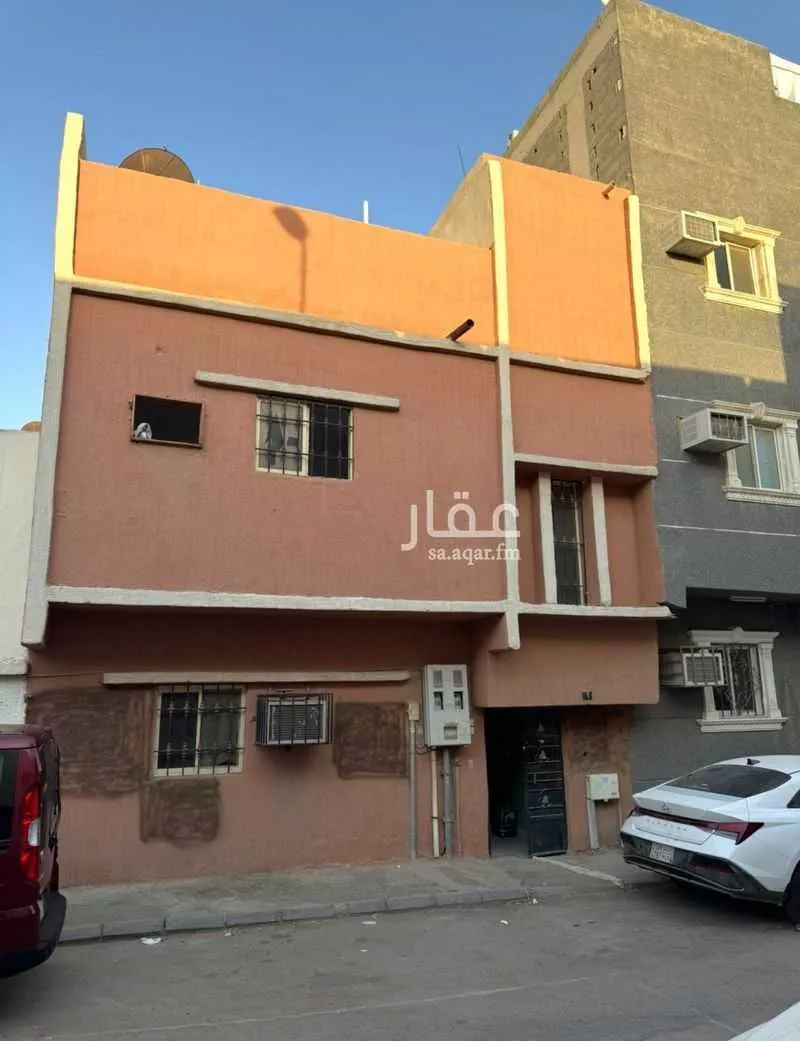 4 bedroom building in Al Amal, Riyadh 4