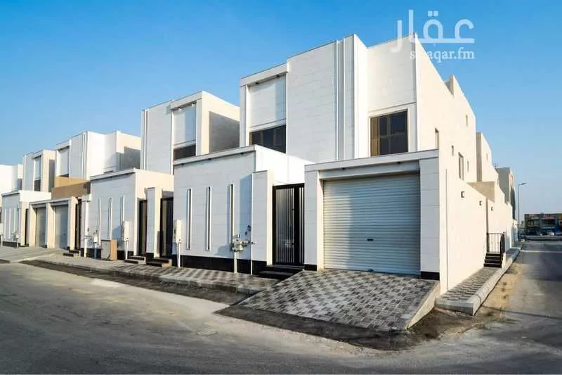 7 bedroom villa in Al Amal 6