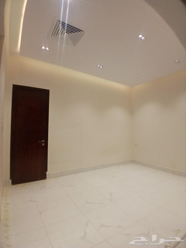 4 bedroom villa in Al Bayan, Riyadh 14
