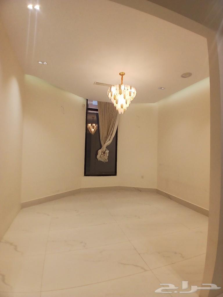 4 bedroom villa in Al Bayan, Riyadh 10
