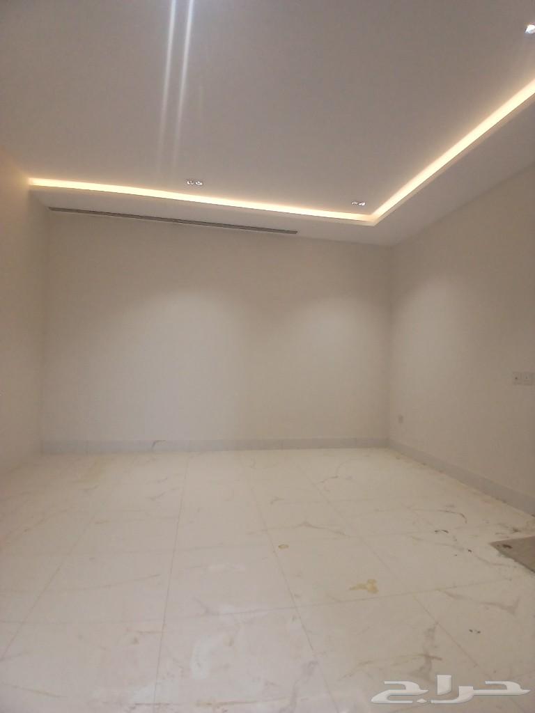 4 bedroom villa in Al Bayan, Riyadh 17