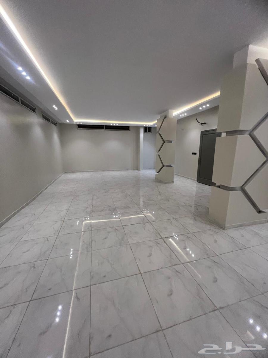 5 bedroom apartment in Al Khadra, Madinah 17