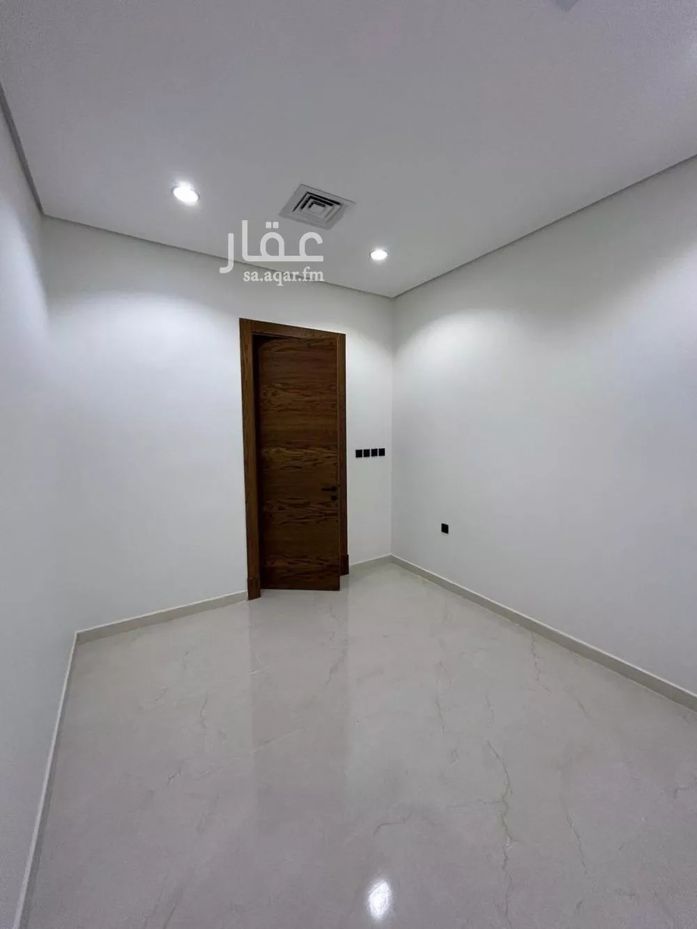 5 bedroom villa in Al Nahda 19