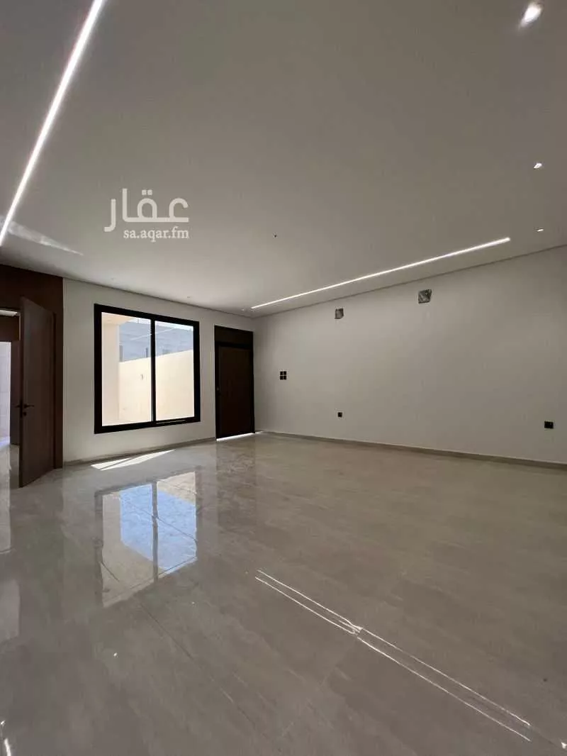 6 bedroom villa in Ash Shulah 2