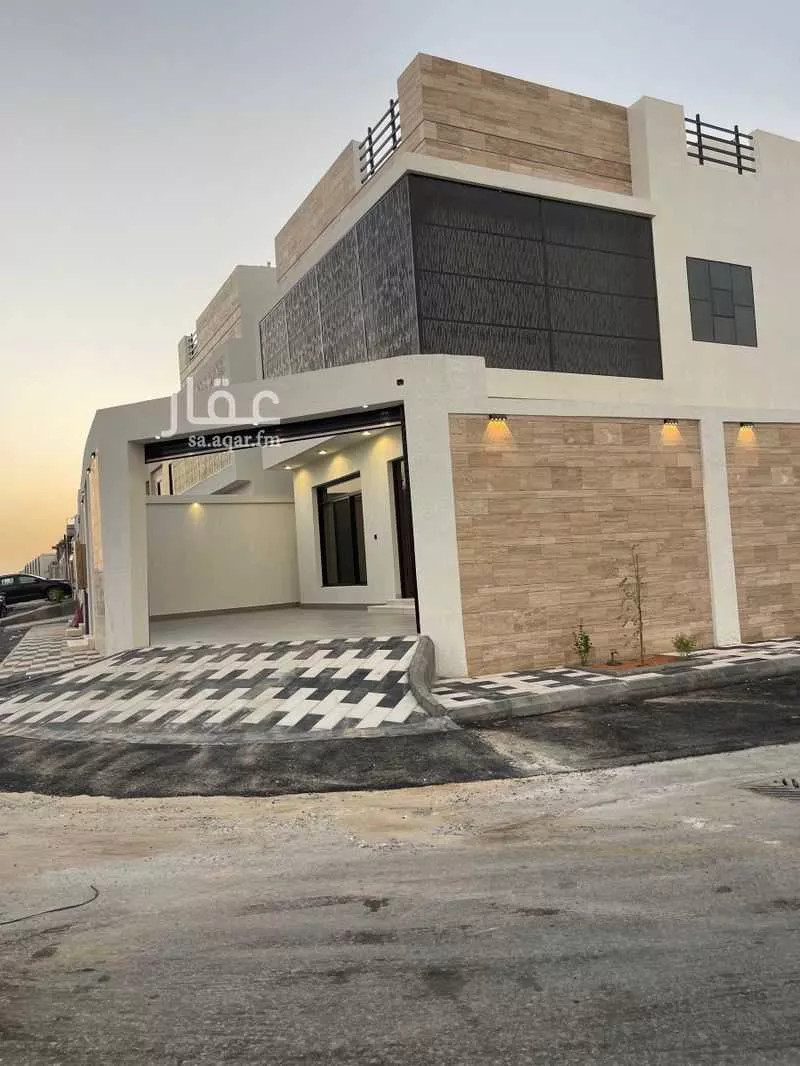 6 bedroom villa in Ash Shulah 2