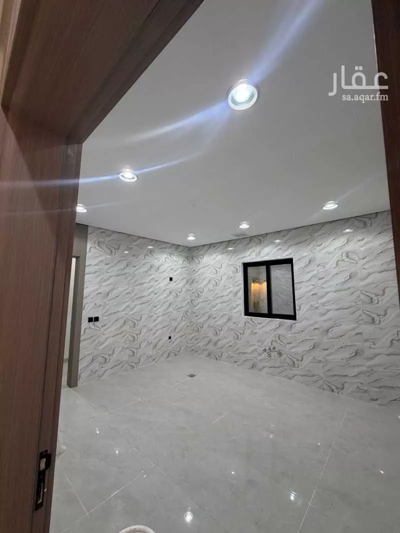 فيلا 7 غرف في ضاحية الملك فهد 11