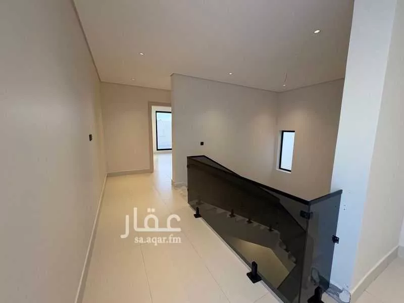 5 bedroom villa in Ash Shati Al Gharbi, Eastern Province 12