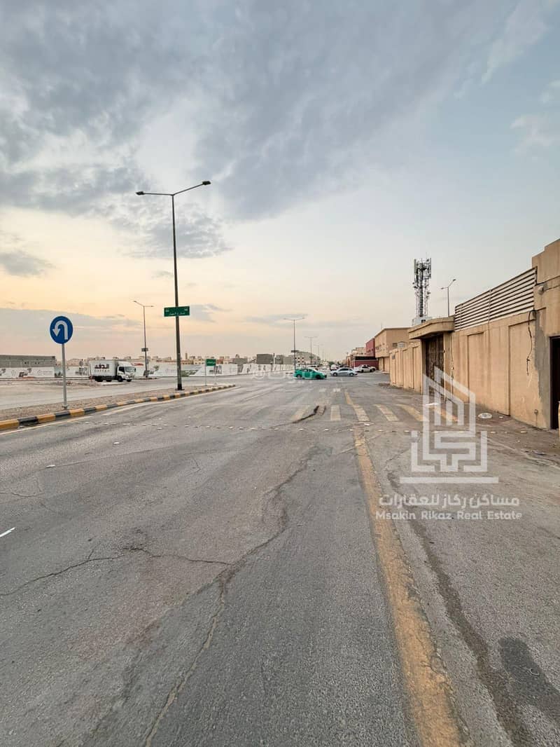 land in As Saadah, Riyadh 4