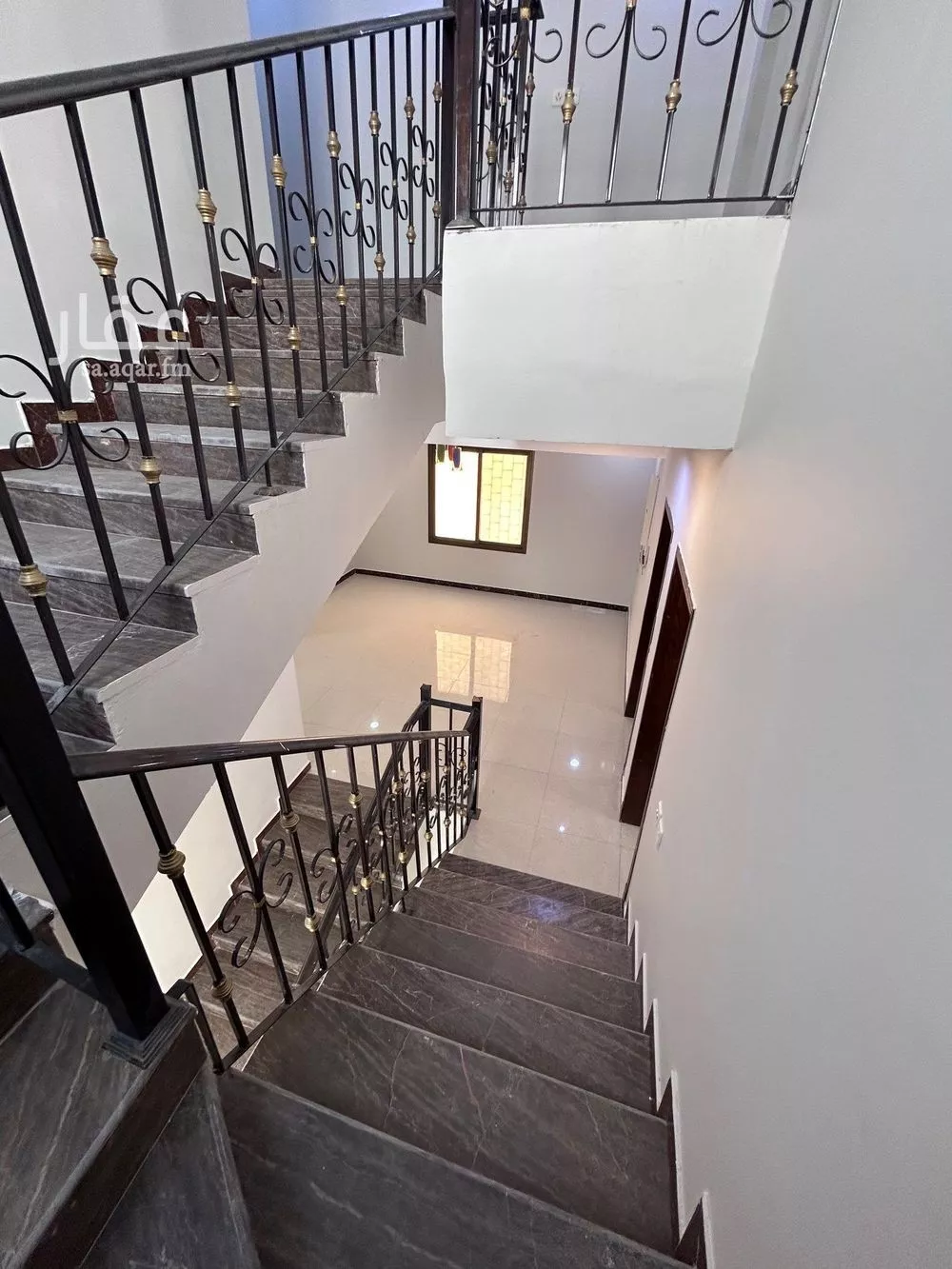 6 bedroom villa in Taibah 5
