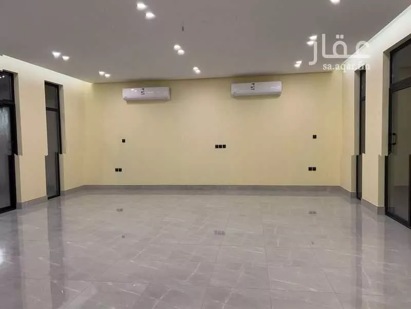 7 bedroom villa in Al Manar, Eastern Province 12