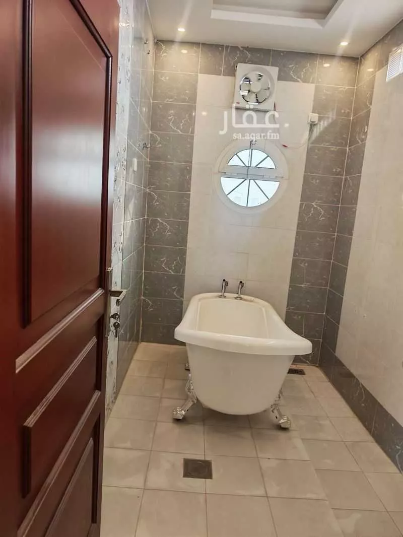 3 bedroom apartment in Al Lulu, Jeddah 10