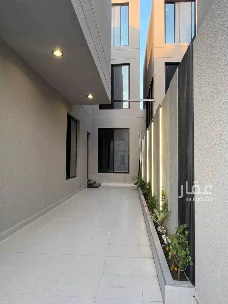 5 bedroom villa in Ash Shulah 8