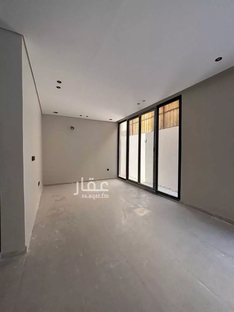 5 bedroom apartment in Dahiat King Fahd 4