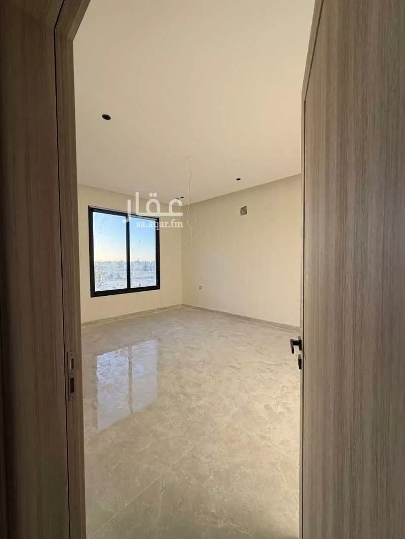 6 bedroom apartment in Taibah 4