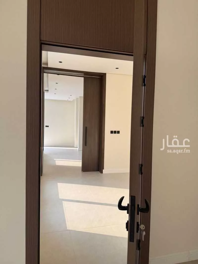 فيلا 11 غرف في السيف 6