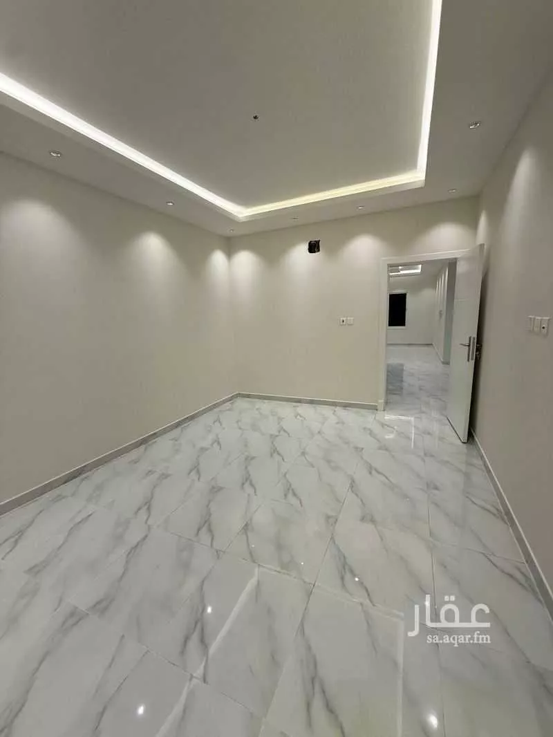 5 bedroom villa in Dahiat King Fahd 11