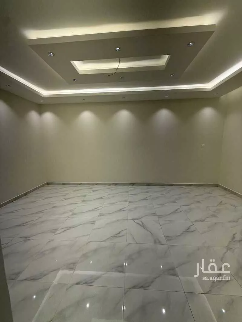 5 bedroom villa in Dahiat King Fahd 13