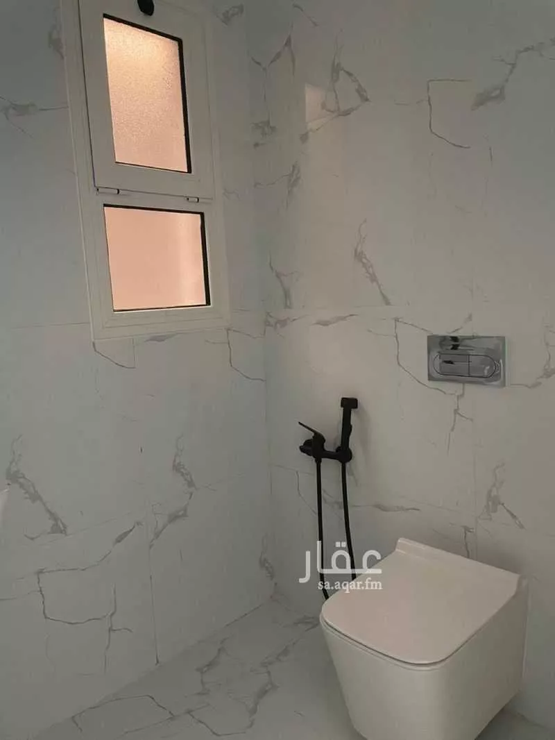 فيلا 6 غرف في ضاحية الملك فهد 6